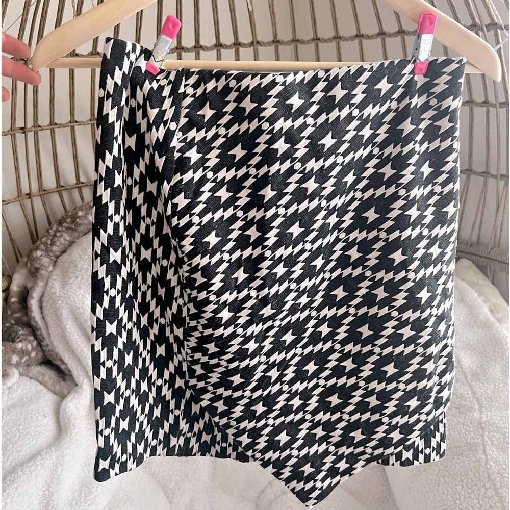 H&M Geometric Pencil Skirt